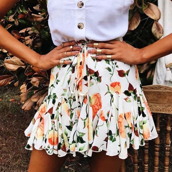 Dresses & Skirts - CLEARANCE Rose Floral Ruffle Flirty Mini Skirt